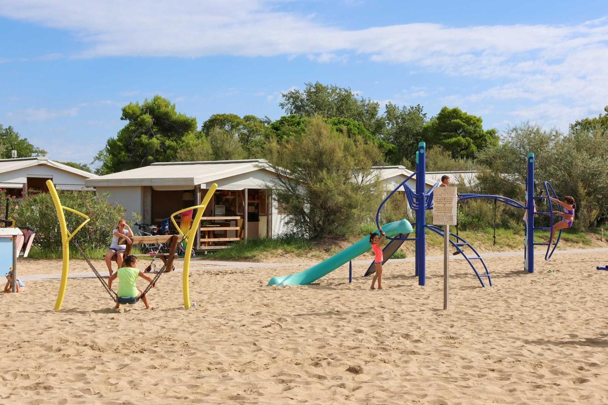 ביביונה Camping Village Capalonga מראה חיצוני תמונה