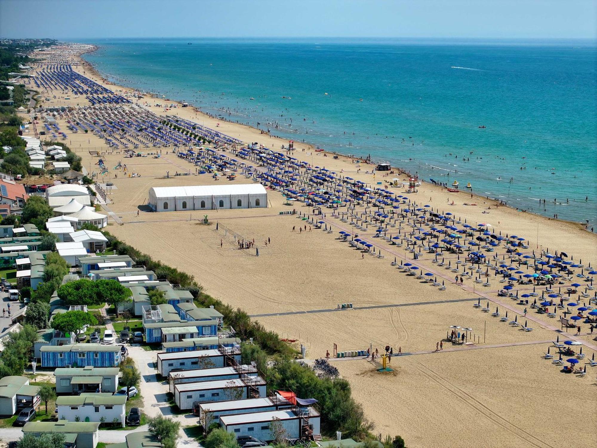 ביביונה Camping Village Capalonga מראה חיצוני תמונה