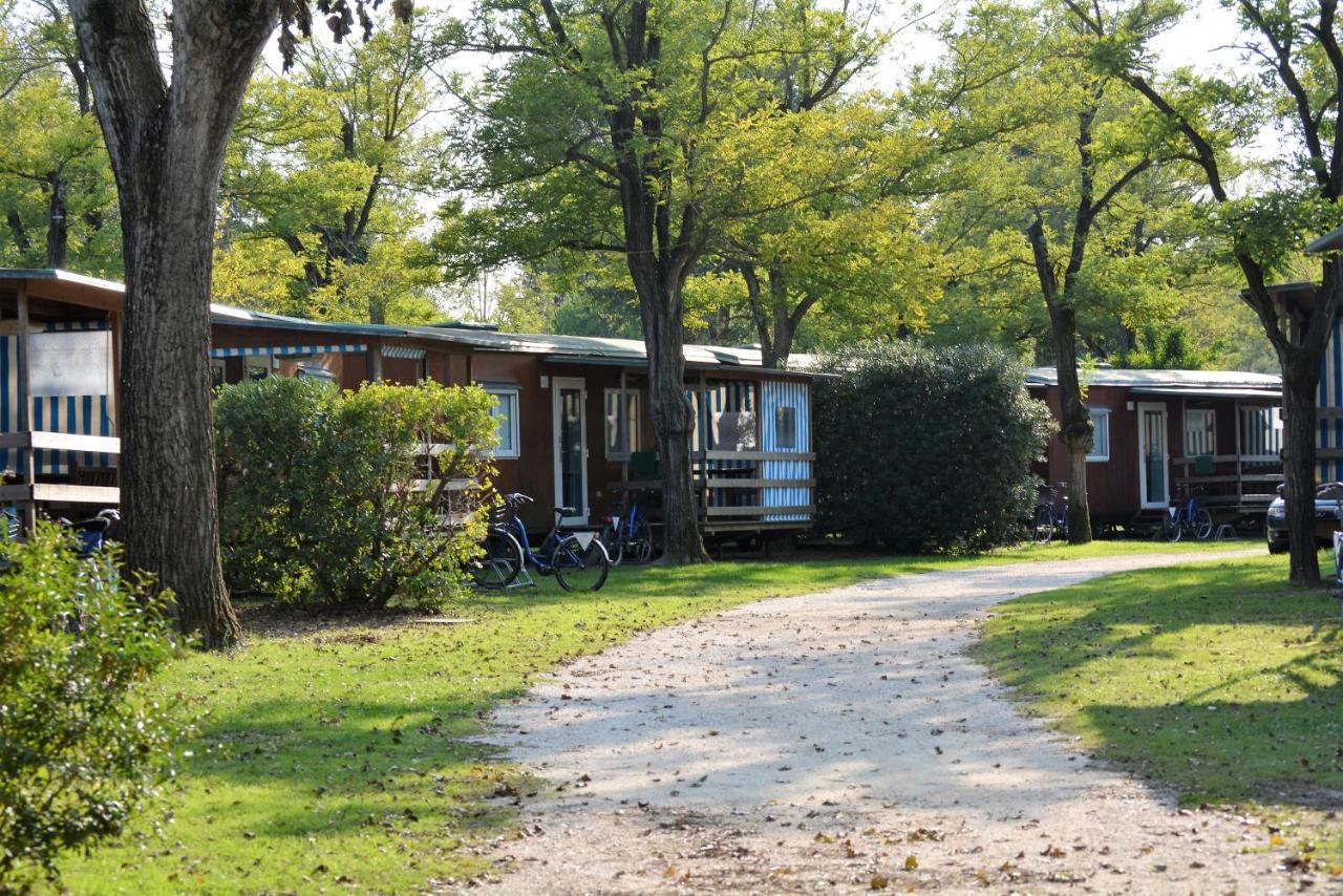 ביביונה Camping Village Capalonga מראה חיצוני תמונה