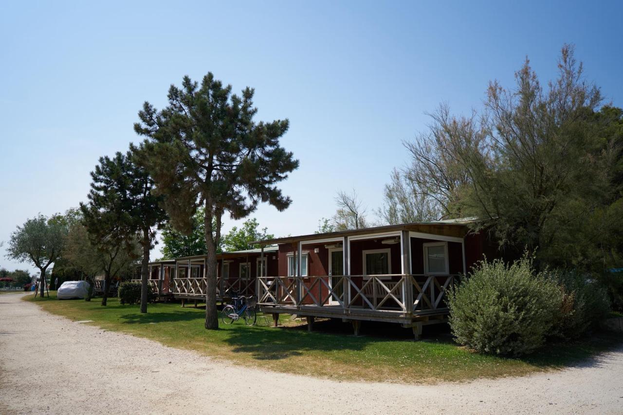 ביביונה Camping Village Capalonga מראה חיצוני תמונה