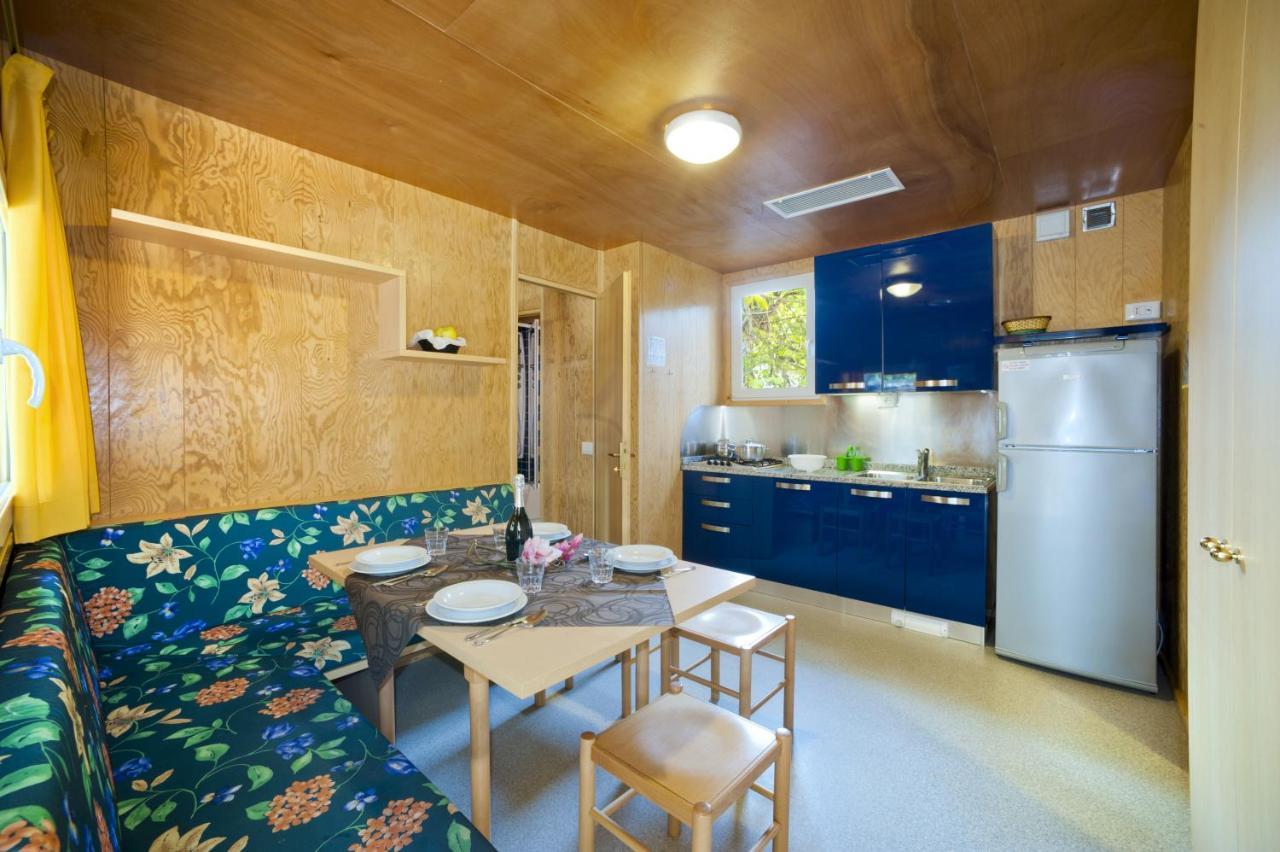 ביביונה Camping Village Capalonga מראה חיצוני תמונה